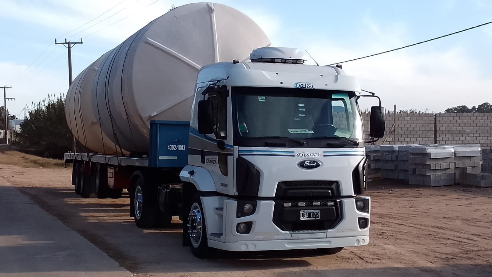 Camión de Transportes Soares